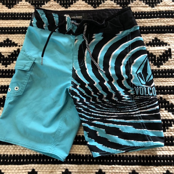 Volcom Other - Volcom swim trunks